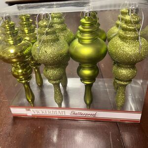 Vickerman 7" Shatterproof Lime Finial 4-Finish Ornament 8/Box N500213 Holiday‎